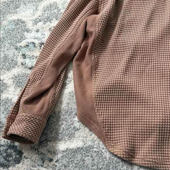 Aerie LumberJane Waffle Shirt in the color toasty - Picture 9 of 10